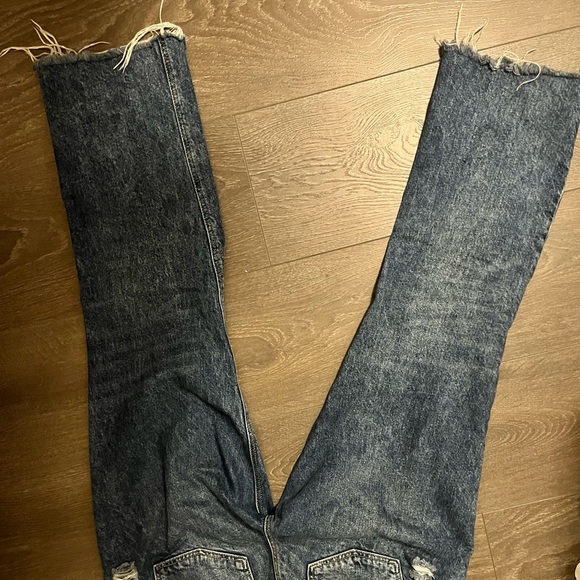 3/25$-Zara jeans - Picture 4 of 5